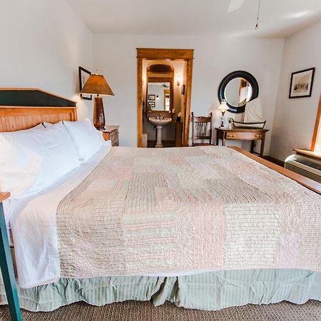 Roanoke Island Inn Manteo Phòng bức ảnh